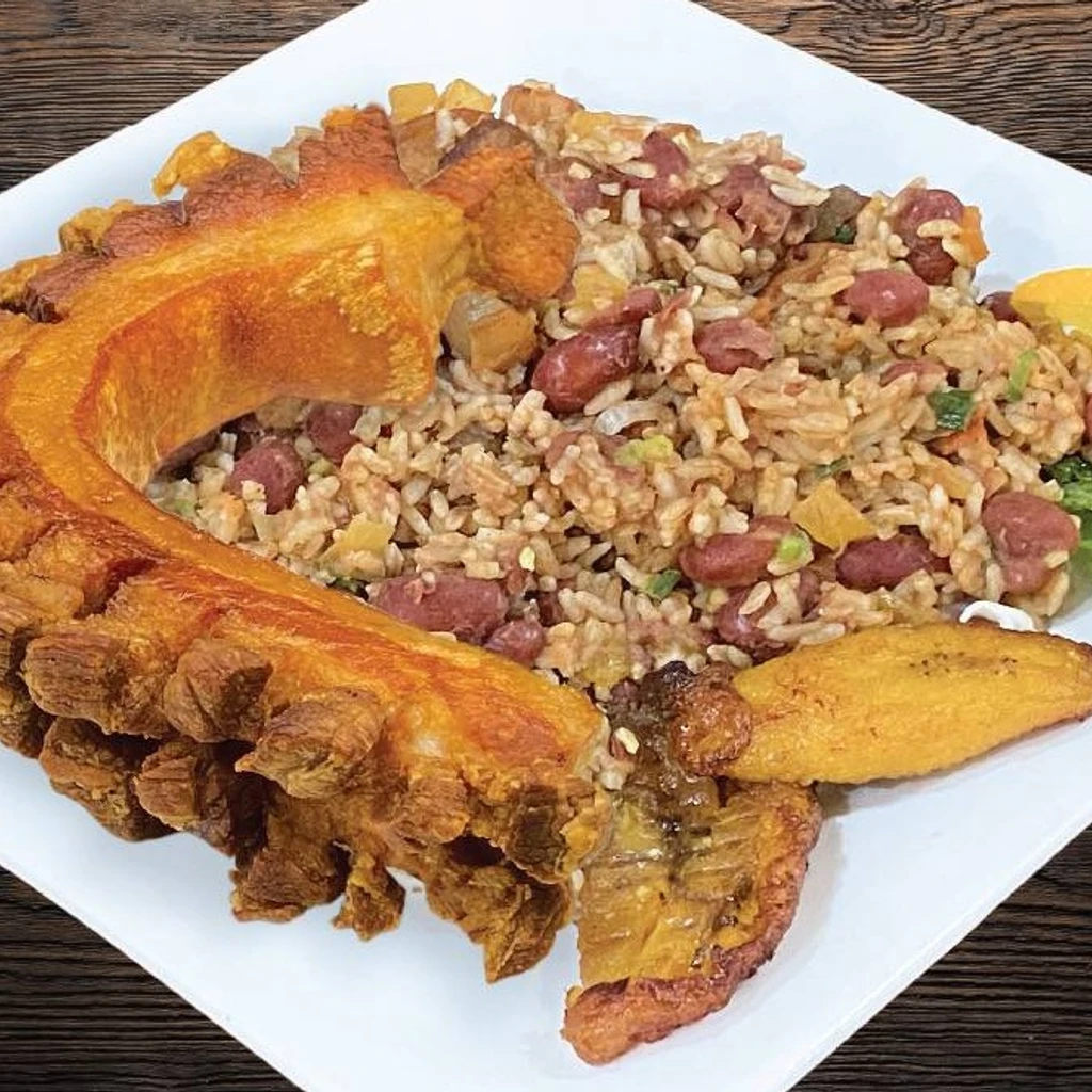 Punto Paisa Piqueteadero Colombian Restaurant